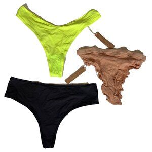 SKIMS Sz 4X Underwear Thong Bundle of 3 NWT NWOT Lace Brief Fits Everybody Front